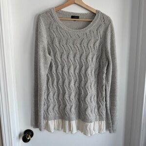 The Limited Scoop Neck Grey Cable Knit‎ Sweater White Ruffle Hem Women's XL